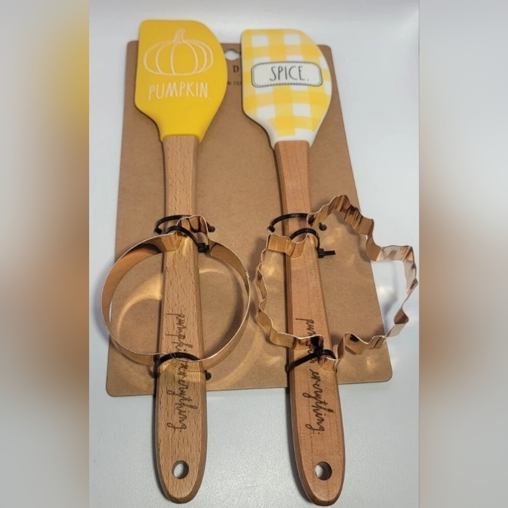 RAE DUNN Spatula Cookie Cutter utensil 4pc PUMPKIN SPICE Fall Leaf Thanksgiving